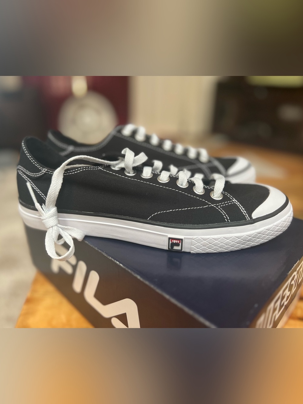 FILA Tarp 1911 Black Canvas Low-Top Sneakers with White Accents